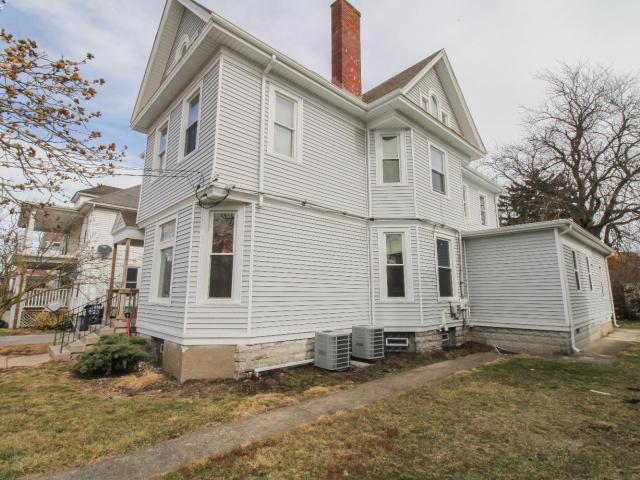 526 Hancock Street