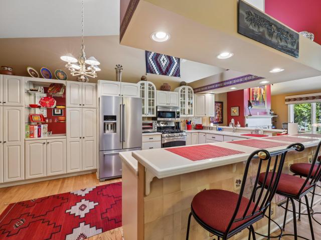 526 Oak Ridge Dr