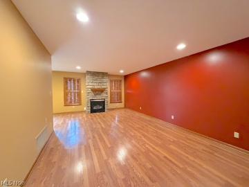 526 Oakdale Drive