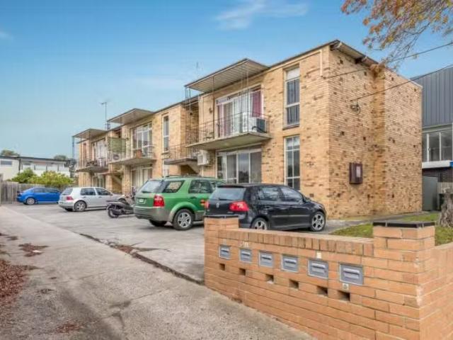 5/26 Olive Street, Reservoir VIC 3073 Apartment For Lease