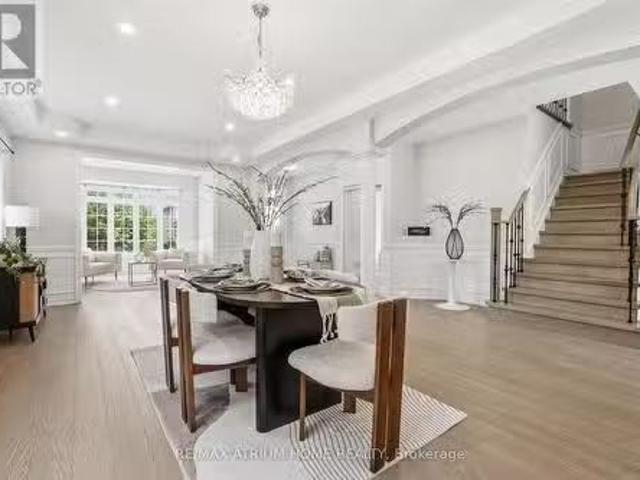 526 Mavrinac Boulevard, Aurora, ON, L4G 0H7 house for sale.