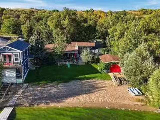 526 Pasqua Lake Road, North Qu'Appelle Rm No. 187, SK, S0G 1S0.