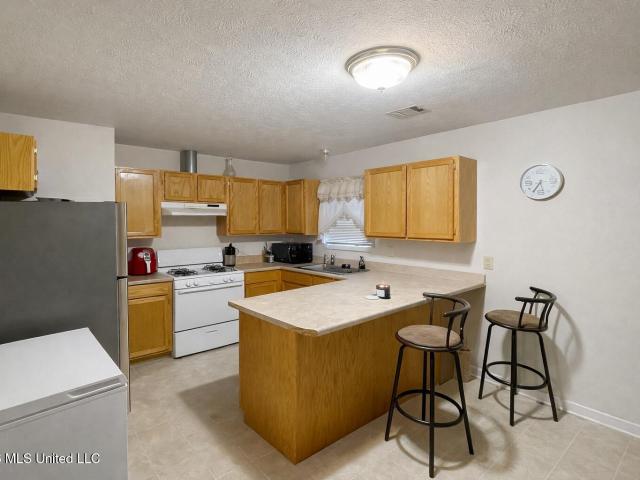 526 W Porter Street