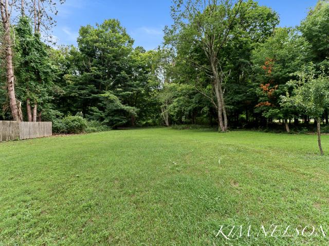 5275 N Scenic