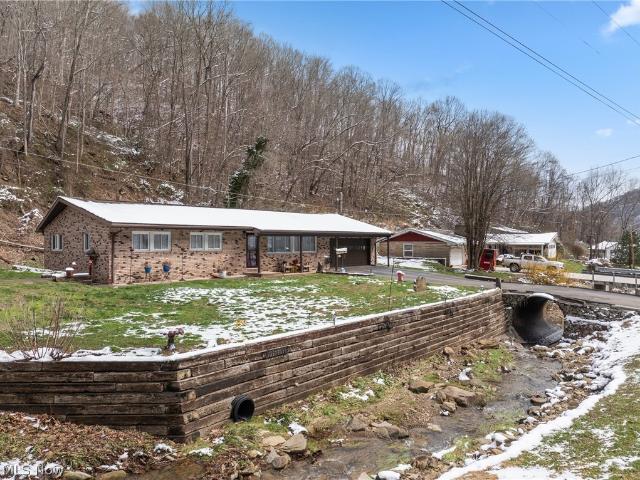 52736 Fisher Hill Road