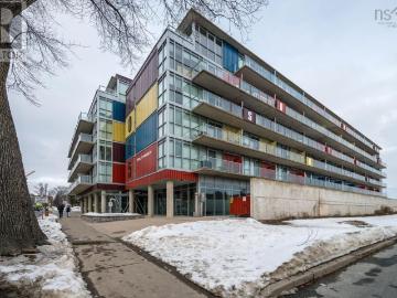 Apartment for sale in Halifax - Office room