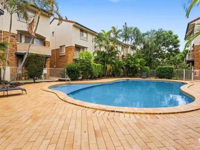 527 Gold Coast Highway, Tugun, QLD 4224