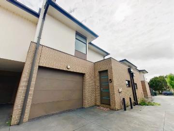 5/27 Loddon Ave, Reservoir VIC 3073 Townhouse For Rent | Domain