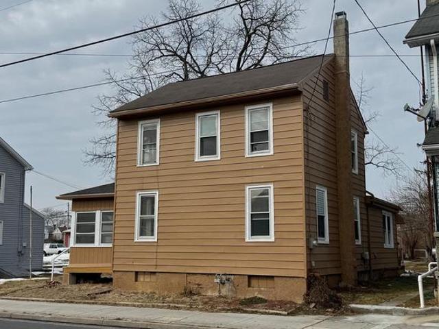 527 Main