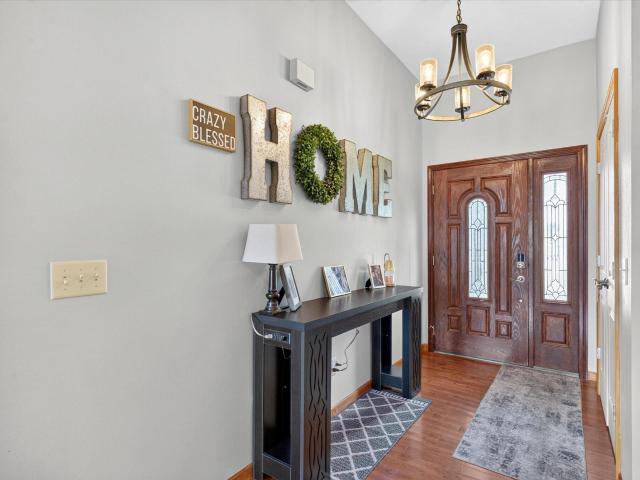 527 Snowbird Terrace