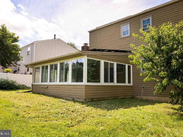 527 Springhouse Court
