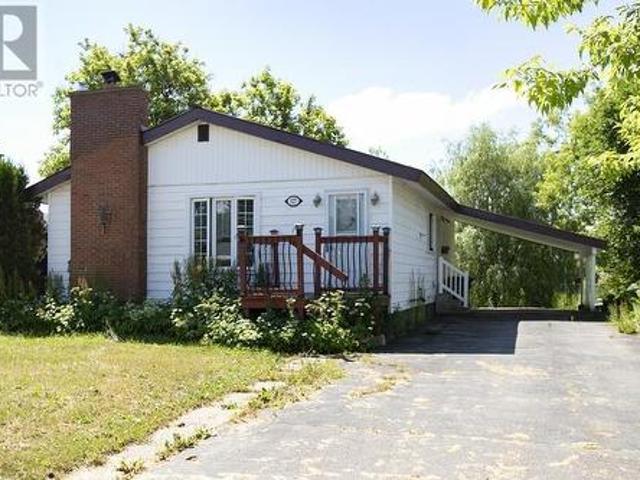 527 Placid Ave, Sault Ste. Marie, ON, P6B 3M4 house for sale | Listing ID SM261808 | Royal LePage