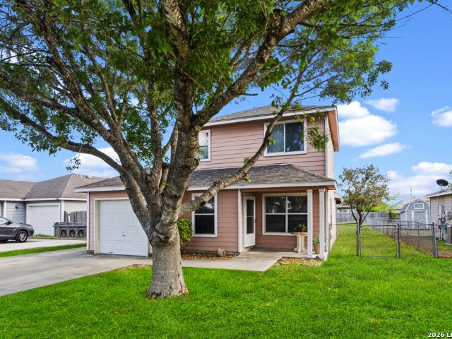 527 Roosevelt Dr, Seguin, TX 78155 | MLS #1954