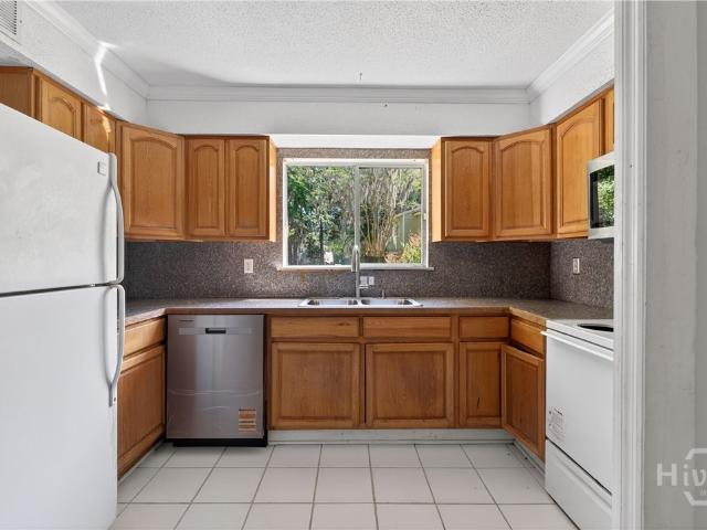 527 Tibet Avenue # C4