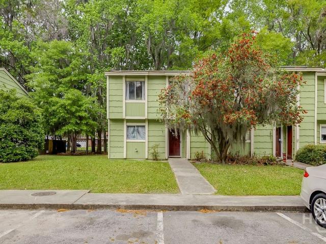 527 Tibet Avenue 11