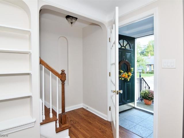 5284 Edenhurst Road