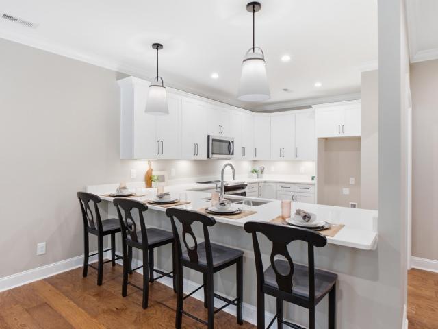 5282 Baylor Street NW