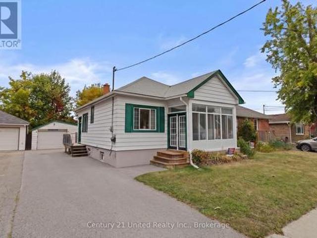 528 Brioux Avenue, Peterborough Otonabee Ward 1, ON, K9J 4G7 house for sale | Listing ID X13842 | Royal LePage