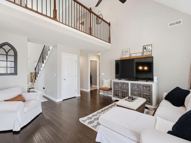 528 Long Creek Dr