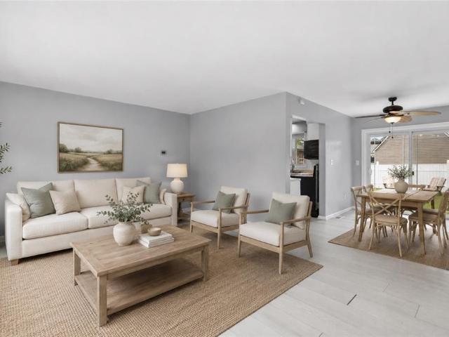 528 Lavender LN