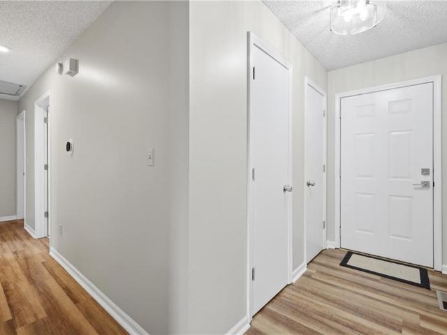 528 NE Wood Court