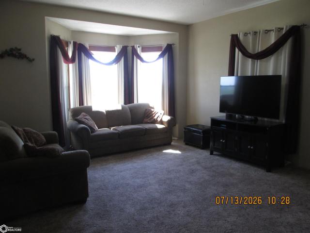 52948 Pinoak Road