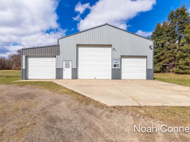 5295 Belding Road NE