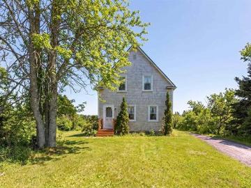 5295 Route 17, Murray Harbour North, PE, C0A 1V0 house for sale | Listing ID 202607 | Royal LePage
