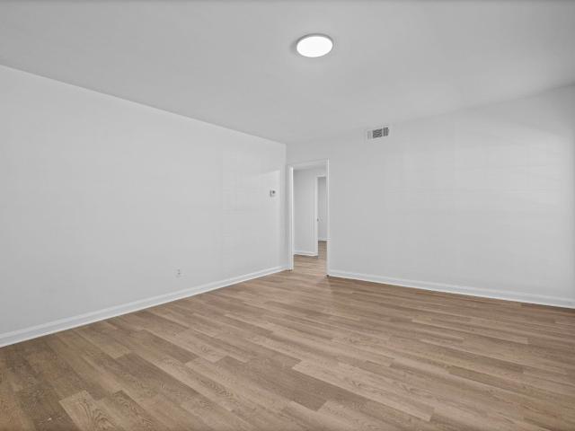 5297 brantford ave