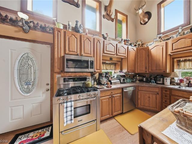 5292 Rolling River Road