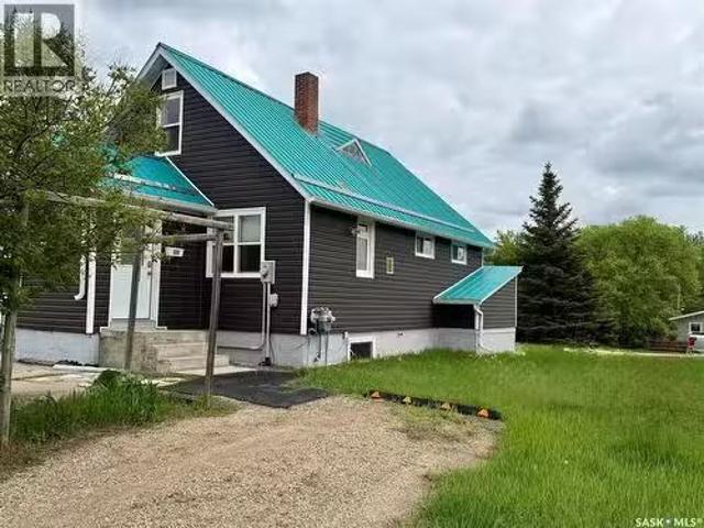 529 Albert Street, Hudson Bay, SK, S0E 0Y0 house for sale L.