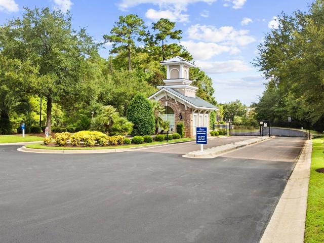 529 Grand Cypress Way