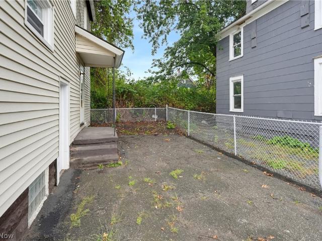 529 Hazel Place