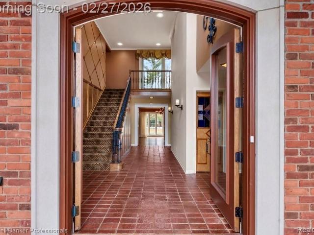 529 Lake Shore Road, GrossePointeShores, US, MI