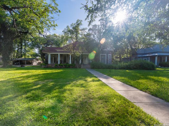 529 N High St, Uvalde, TX 78801 | MLS #1867