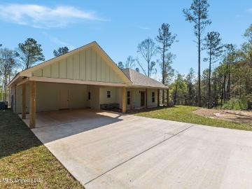 529 Shirley Sanford Rd, Seminary, MS 39479 | MLS #4138