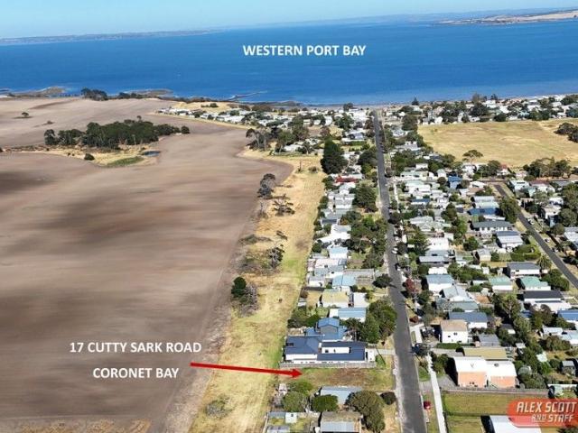 529m² Elevated Vacant Block Walk to Beach
