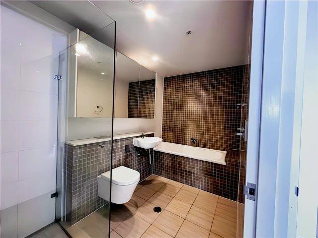 52 54 Walker St Rhodes, Sydney