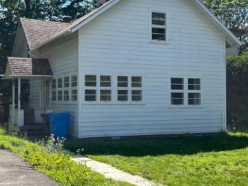 52 12E Avenue, Deux Montagnes, QC, J7R 3S2 house for sale | Listing ID 25519 | Royal LePage