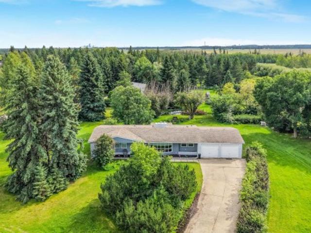 52 25 Sturgeon Rd, Rural Sturgeon County, AB, T8T 0E1 house for sale | Listing ID E4503 | Royal LePage