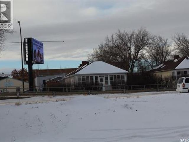 52 2Nd Avenue Ne, Swift Current, SK, S9H 2C5 house for sale | Listing ID SK026635 | Royal LePage