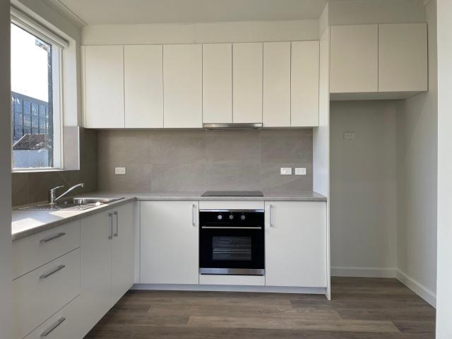 5/2 The Avenue, Balaclava