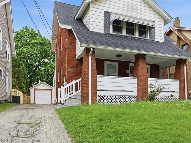 52 W Heights Avenue