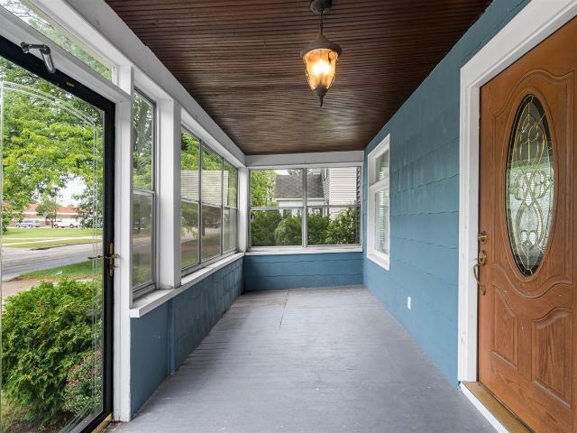 52 W 17th Street