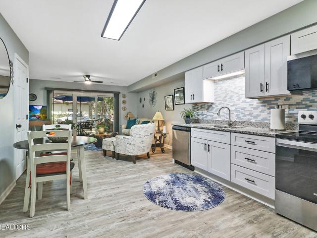 52 Wilshire Heights Drive