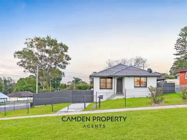 52 Aurora Drive, TREGEAR House for rent Listed by Esteban Par.