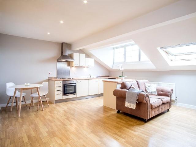 52 Bankfield Road, Huddersfield HD1, 1 bed flat to rent, £750 pcm | PrimeLocation
