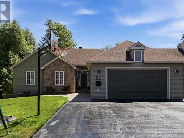 52 Borron Ave, Sault Ste. Marie, ON, P6B 1E6 house for sale | Listing ID SM261754 | Royal LePage