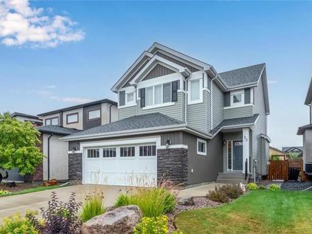 52 Bow Water Drive, Winnipeg, MB, R3X 0M7 house for sale | Listing ID 202624 | Royal LePage