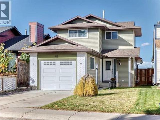 52 Cedargrove Road Sw, Calgary, AB, T2W 4T9 house for sale | Listing ID A2351 | Royal LePage